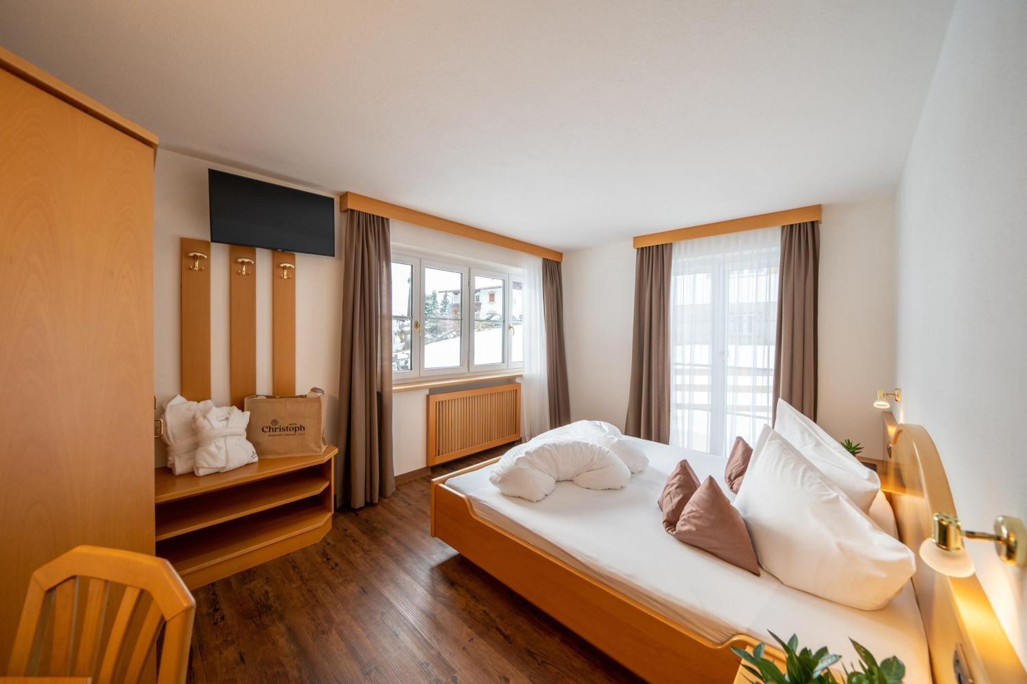 Hotel Christoph Olang Luaran gambar