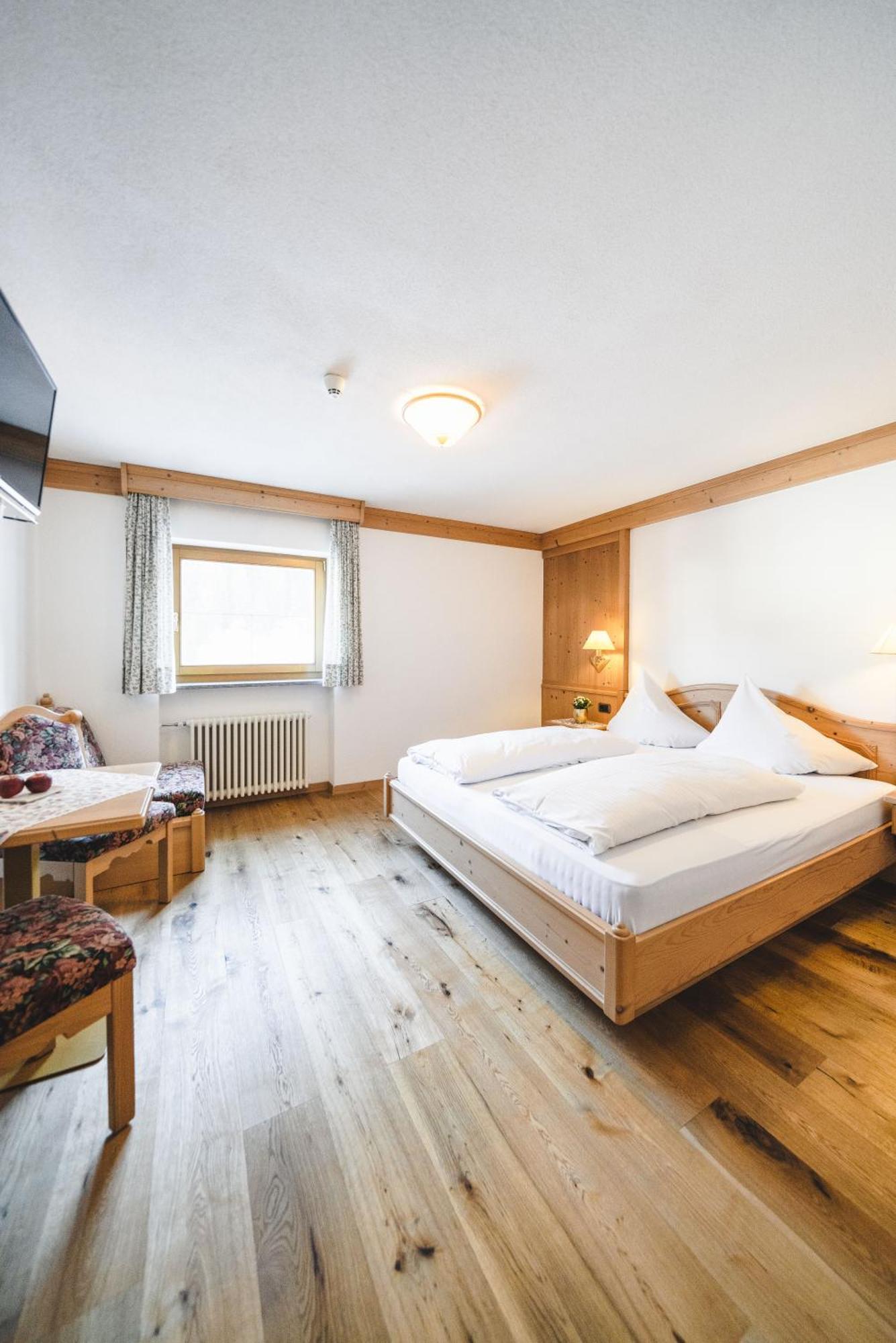 Hotel Christoph Olang Luaran gambar